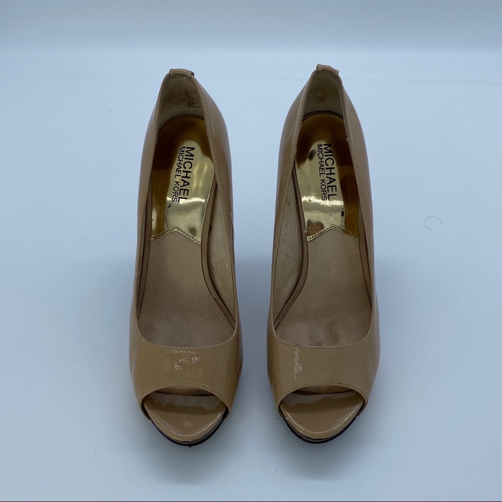 Michael Kors Natural Leather Pump Cream Beige Sz 8